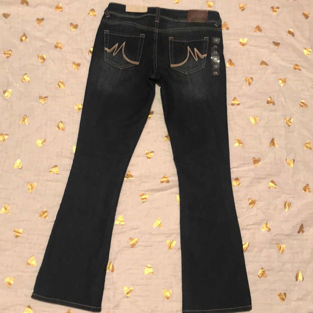 Maurices jeans